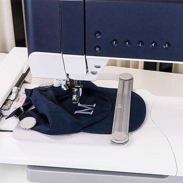 фото - 821138-096 PFAFF Приспособление для вышивки на кепках