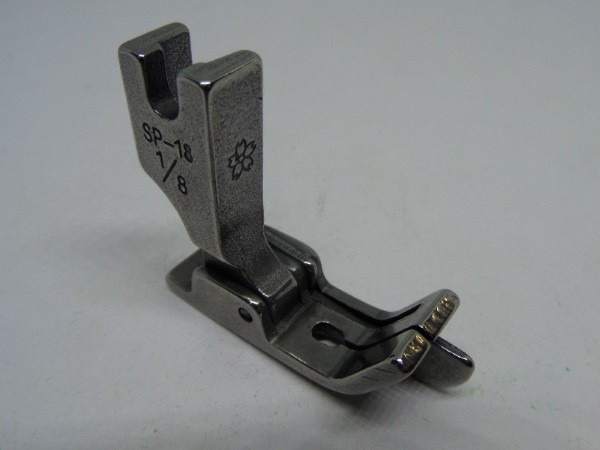 фото - SP-18 1/8" Лапка с пружинным бортиком справа 3,2 мм