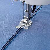 820666-096 (820234) PFAFF Лапка для шнура с 3-мя желобками (BCDEFGJ)